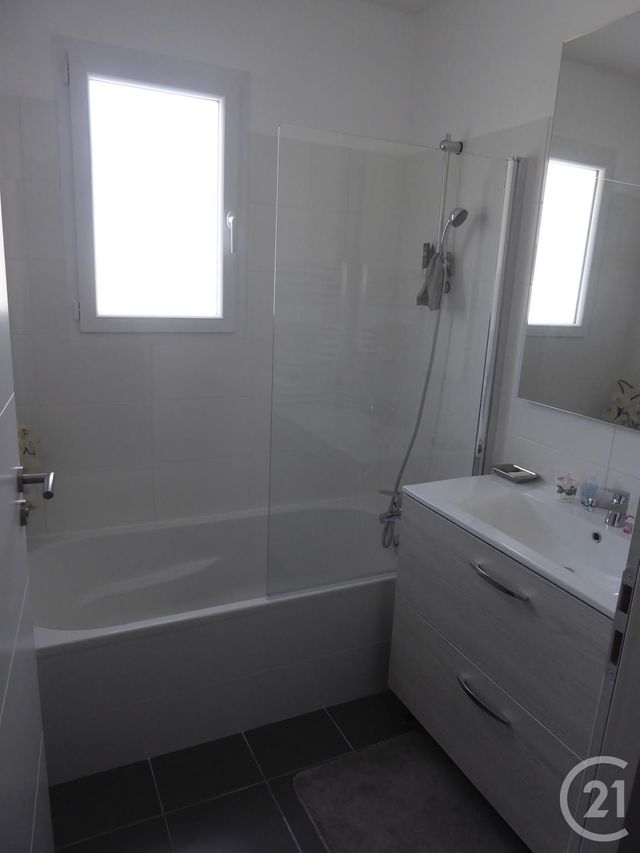 Maison à louer - 4 pièces - 100,34 m2 - Mios - 33 - AQUITAINE