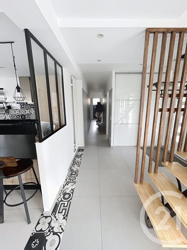 Maison à vendre - 6 pièces - 202 m2 - Biganos - 33 - AQUITAINE