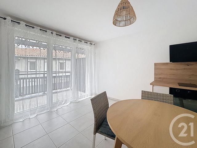 Appartement F2 à louer - 2 pièces - 42,14 m2 - Mios - 33 - AQUITAINE