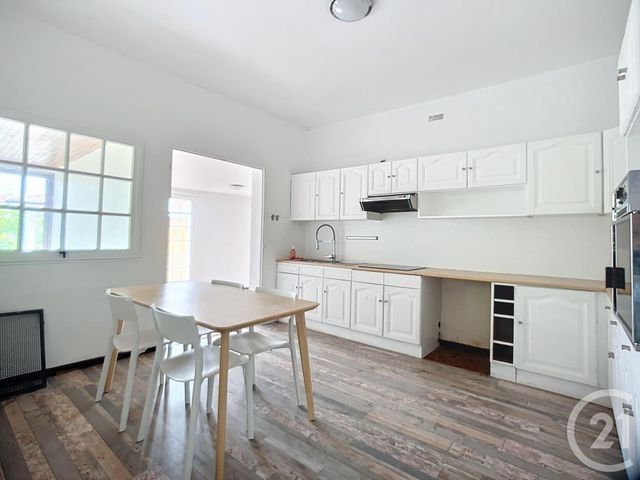 Appartement T5 &agrave; louer - 5 pi&egrave;ces - 162,01 m2 - Biganos - 33 - AQUITAINE