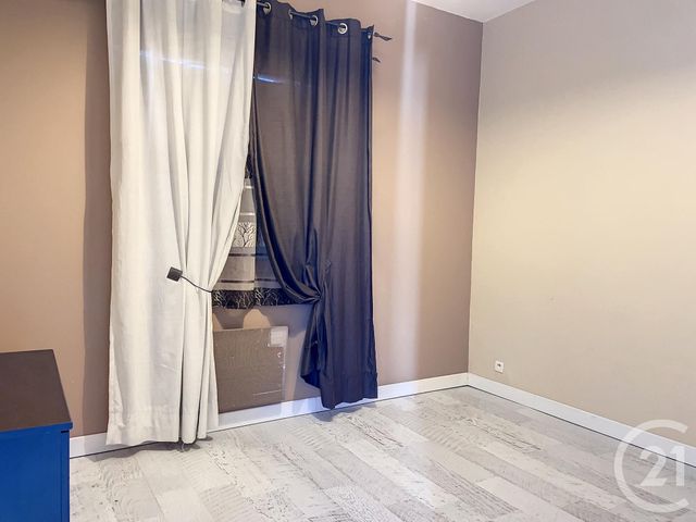 Maison &agrave; louer - 4 pi&egrave;ces - 73,24 m2 - Parentis En Born - 40 - AQUITAINE