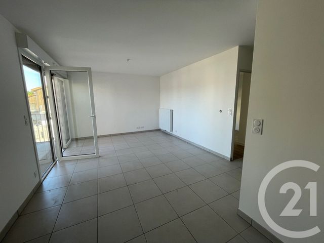 Appartement F2 &agrave; louer - 2 pi&egrave;ces - 45,07 m2 - Mios - 33 - AQUITAINE