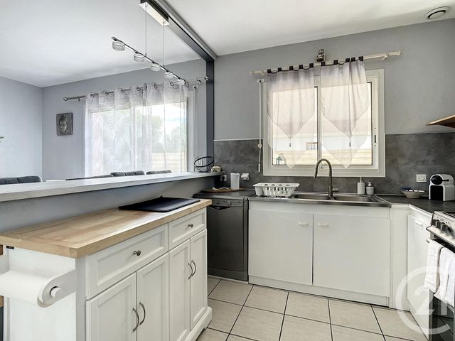 Maison &agrave; louer - 4 pi&egrave;ces - 85,40 m2 - Parentis En Born - 40 - AQUITAINE