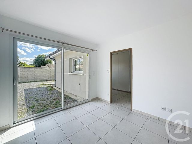 Maison &agrave; louer - 4 pi&egrave;ces - 85,98 m2 - Biganos - 33 - AQUITAINE