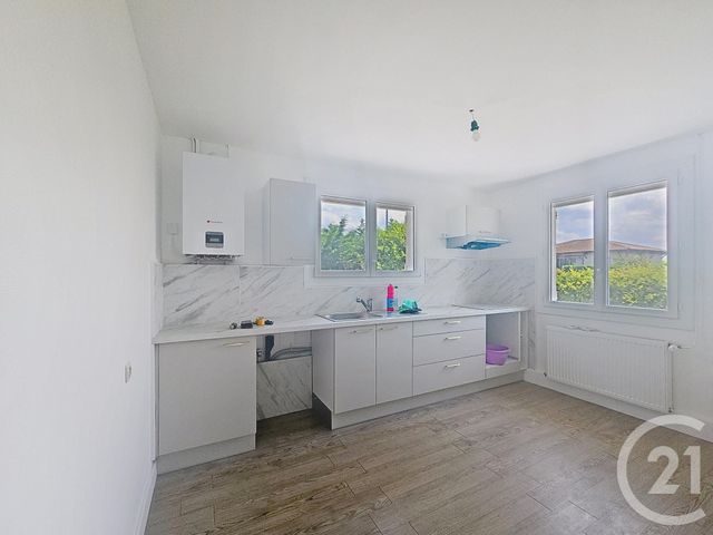Maison &agrave; louer - 4 pi&egrave;ces - 70,89 m2 - Biganos - 33 - AQUITAINE