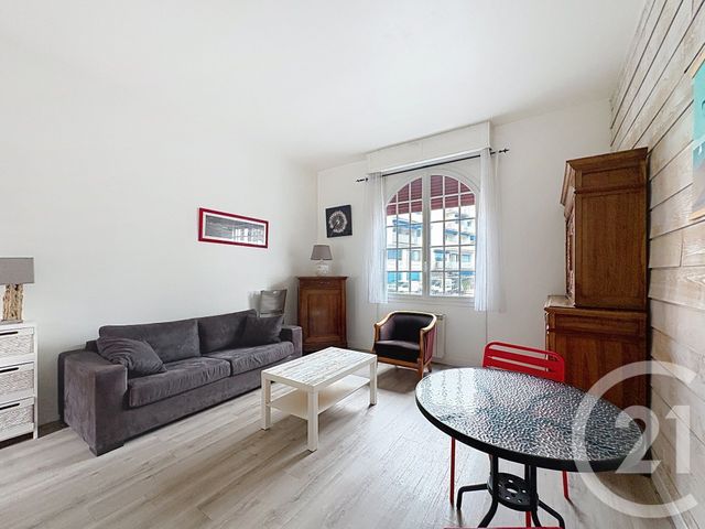 Appartement F2 &agrave; louer - 2 pi&egrave;ces - 40,23 m2 - Arcachon - 33 - AQUITAINE