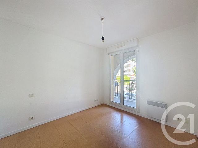 Appartement F2 &agrave; louer - 2 pi&egrave;ces - 34,45 m2 - La Teste De Buch - 33 - AQUITAINE