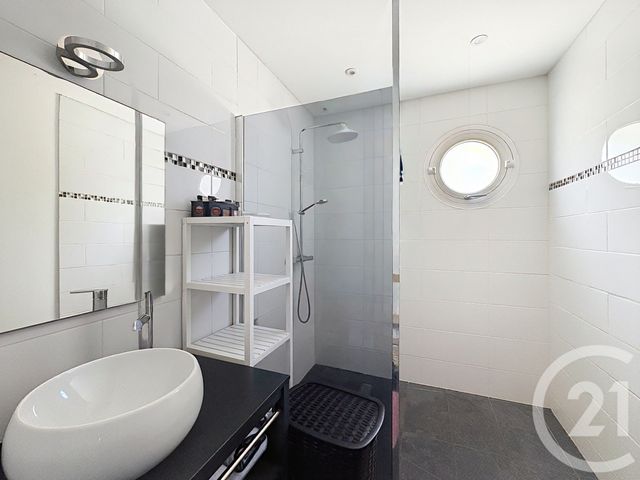 Maison &agrave; louer - 4 pi&egrave;ces - 91,38 m2 - Gujan Mestras - 33 - AQUITAINE