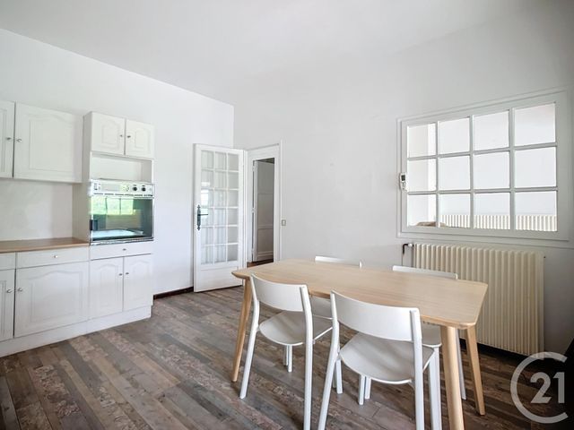 Appartement T5 &agrave; louer - 5 pi&egrave;ces - 162,01 m2 - Biganos - 33 - AQUITAINE