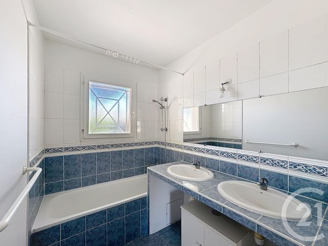 Maison &agrave; louer - 4 pi&egrave;ces - 90 m2 - Gujan Mestras - 33 - AQUITAINE