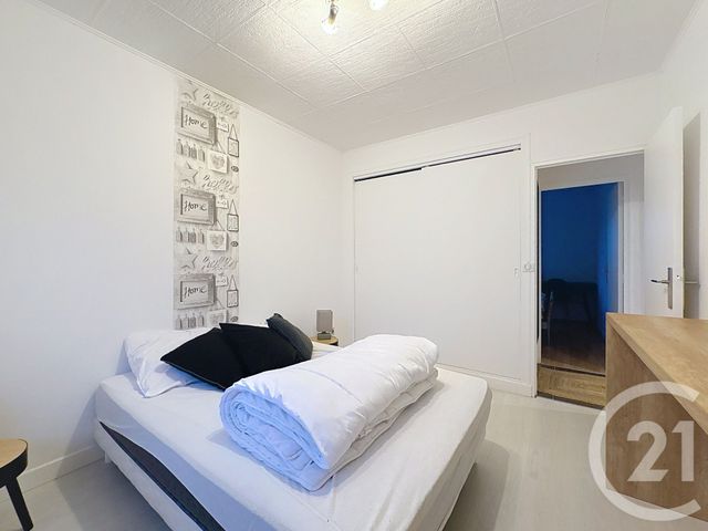 Appartement F4 &agrave; louer - 4 pi&egrave;ces - 63,41 m2 - Gujan Mestras - 33 - AQUITAINE