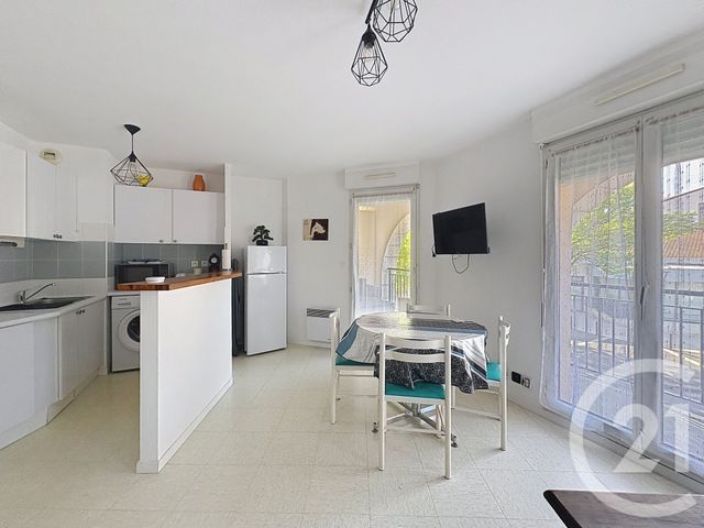 Appartement F2 &agrave; louer - 2 pi&egrave;ces - 40 m2 - La Teste De Buch - 33 - AQUITAINE