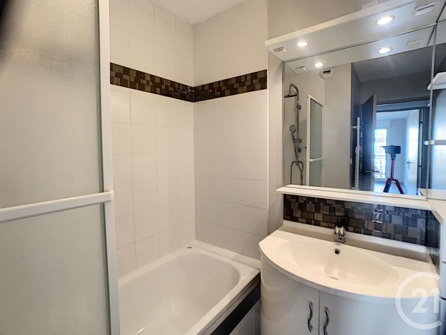 Appartement F3 &agrave; louer - 3 pi&egrave;ces - 55,97 m2 - La Teste De Buch - 33 - AQUITAINE