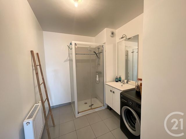 Appartement F3 &agrave; louer - 3 pi&egrave;ces - 61,38 m2 - Lormont - 33 - AQUITAINE