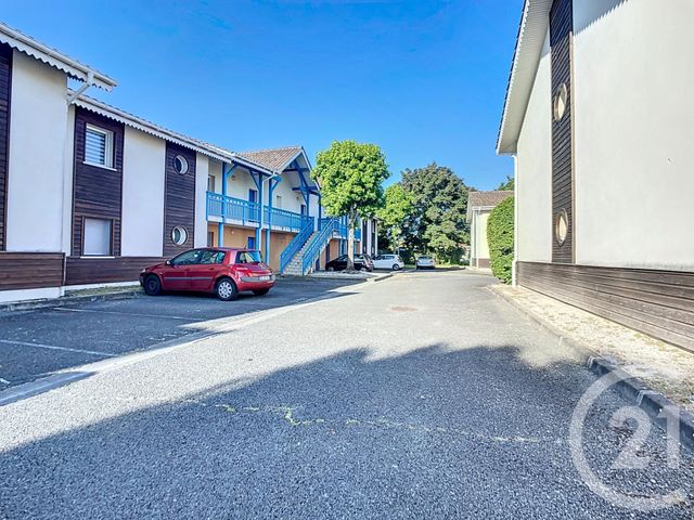 Parking &agrave; vendre - 12 m2 - La Teste De Buch - 33 - AQUITAINE
