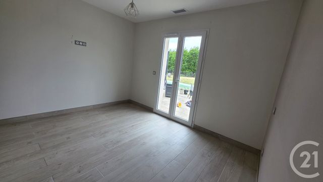 Maison &agrave; louer - 5 pi&egrave;ces - 115,29 m2 - Lapouyade - 33 - AQUITAINE