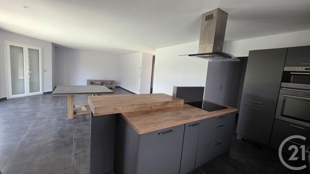 Maison &agrave; louer - 5 pi&egrave;ces - 115,29 m2 - Lapouyade - 33 - AQUITAINE