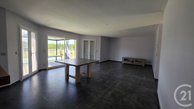 Maison &agrave; louer - 5 pi&egrave;ces - 115,29 m2 - Lapouyade - 33 - AQUITAINE