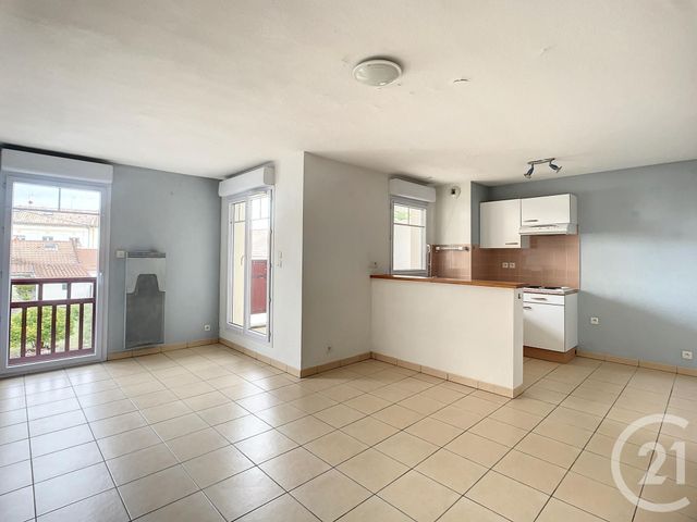 Appartement F2 &agrave; louer - 2 pi&egrave;ces - 42,50 m2 - La Teste De Buch - 33 - AQUITAINE