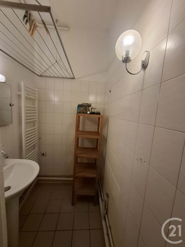 Appartement F2 &agrave; louer - 2 pi&egrave;ces - 41,01 m2 - Bordeaux - 33 - AQUITAINE