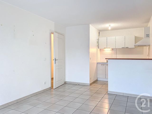 Appartement F2 &agrave; louer - 2 pi&egrave;ces - 36,26 m2 - Gujan Mestras - 33 - AQUITAINE