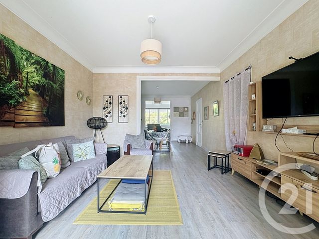 Maison &agrave; louer - 6 pi&egrave;ces - 175,51 m2 - Biganos - 33 - AQUITAINE