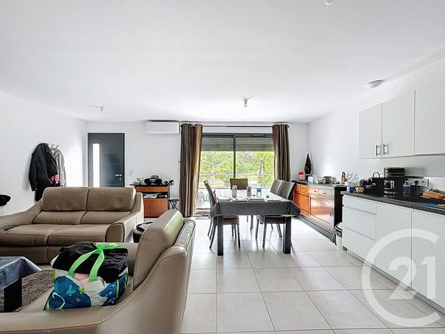 Appartement F3 &agrave; louer - 3 pi&egrave;ces - 75,69 m2 - Biganos - 33 - AQUITAINE