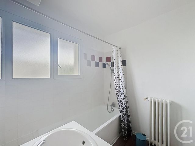 Appartement F4 &agrave; louer - 4 pi&egrave;ces - 73 m2 - Talence - 33 - AQUITAINE