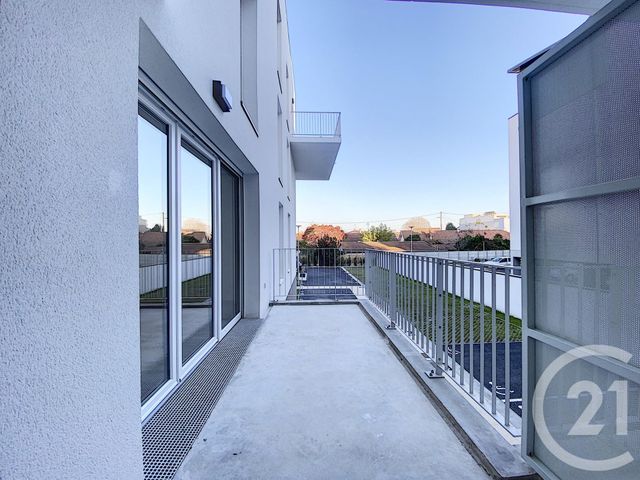 Appartement F2 &agrave; louer - 2 pi&egrave;ces - 42,53 m2 - La Teste De Buch - 33 - AQUITAINE