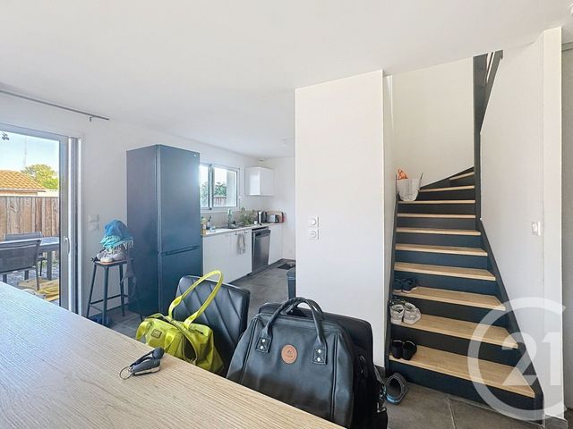 Maison &agrave; louer - 4 pi&egrave;ces - 102,16 m2 - Gujan Mestras - 33 - AQUITAINE