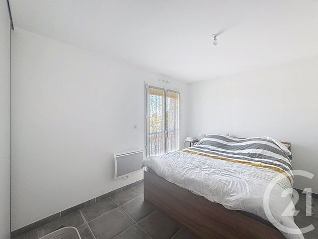 Maison &agrave; louer - 4 pi&egrave;ces - 102,16 m2 - Gujan Mestras - 33 - AQUITAINE