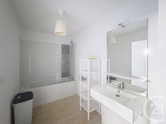 Appartement F3 &agrave; louer - 3 pi&egrave;ces - 64,81 m2 - Lanton - 33 - AQUITAINE
