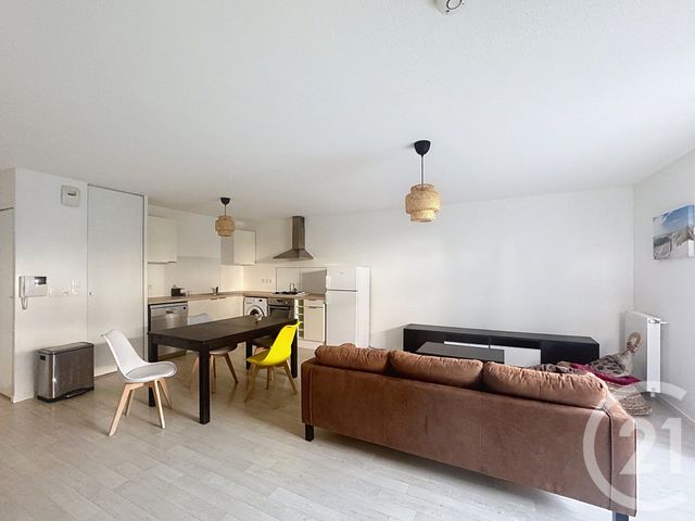 Appartement F3 &agrave; louer - 3 pi&egrave;ces - 64,81 m2 - Lanton - 33 - AQUITAINE