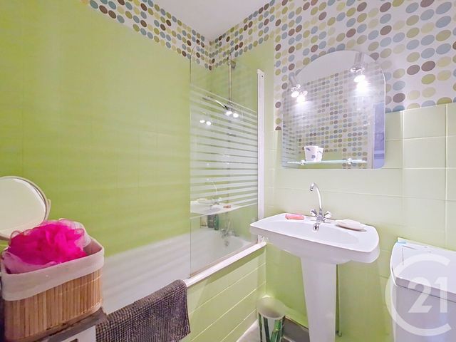 Appartement Studio Cabine &agrave; louer - 1 pi&egrave;ce - 23,50 m2 - Arcachon - 33 - AQUITAINE