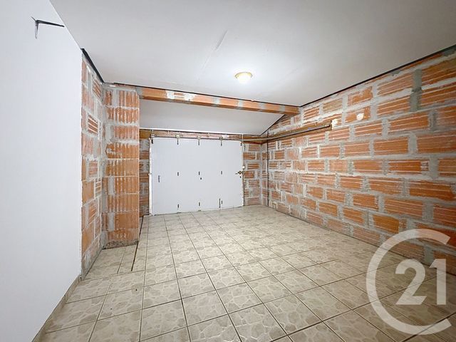 Maison &agrave; louer - 4 pi&egrave;ces - 132,10 m2 - Belin Beliet - 33 - AQUITAINE