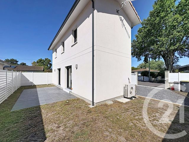 Maison &agrave; louer - 4 pi&egrave;ces - 77 m2 - La Teste De Buch - 33 - AQUITAINE