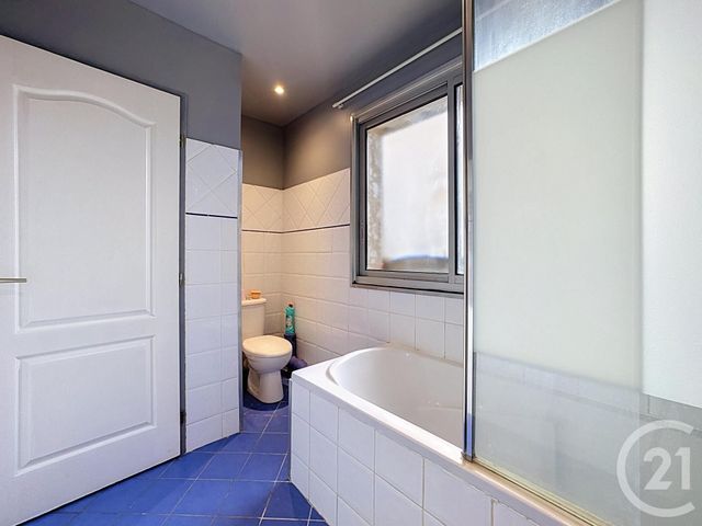 Appartement F1 &agrave; louer - 1 pi&egrave;ce - 43,75 m2 - Gujan Mestras - 33 - AQUITAINE
