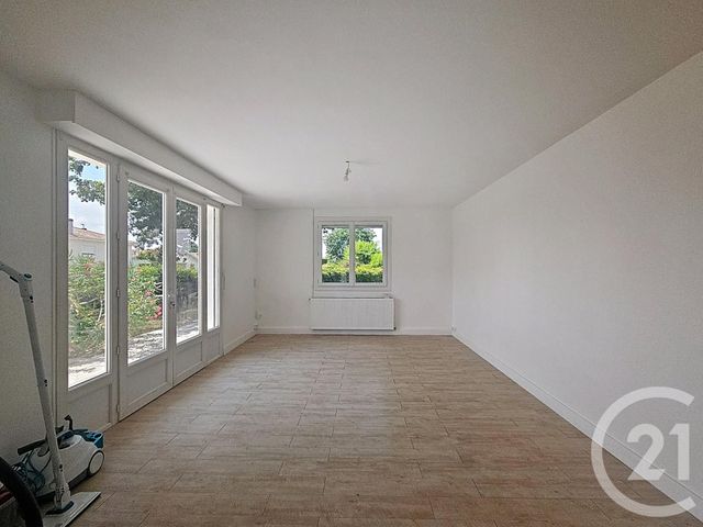 Maison &agrave; louer - 4 pi&egrave;ces - 81,40 m2 - Biganos - 33 - AQUITAINE