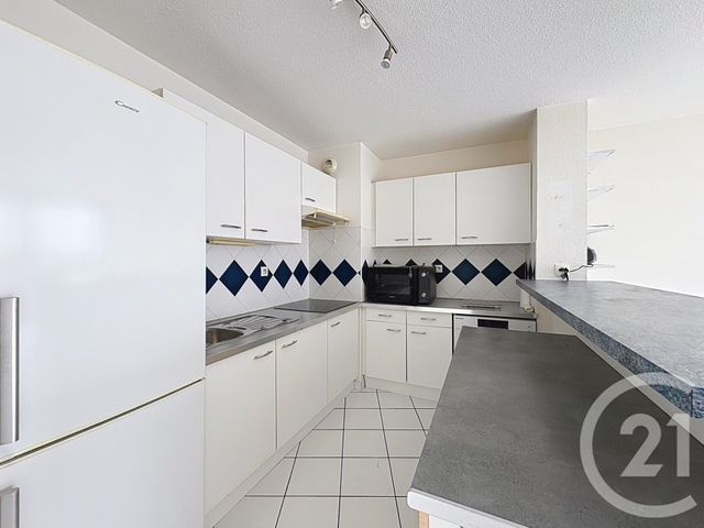 Appartement T3 &agrave; louer - 3 pi&egrave;ces - 82,18 m2 - La Teste De Buch - 33 - AQUITAINE