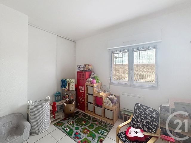 Maison &agrave; louer - 4 pi&egrave;ces - 74,07 m2 - Biganos - 33 - AQUITAINE