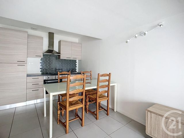 Maison &agrave; louer - 2 pi&egrave;ces - 32,19 m2 - Audenge - 33 - AQUITAINE