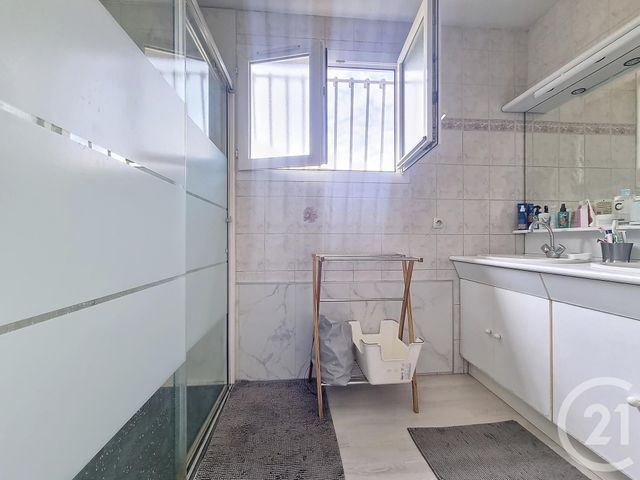 Maison &agrave; louer - 4 pi&egrave;ces - 99,04 m2 - Gujan Mestras - 33 - AQUITAINE