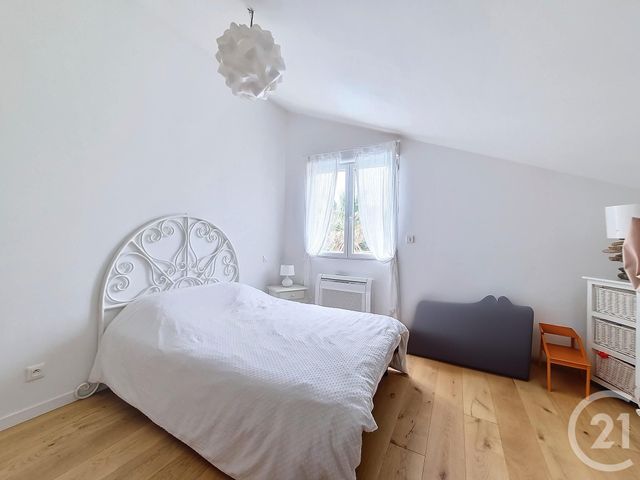 Maison à vendre - 6 pièces - 187,44 m2 - Cazaux - 33 - AQUITAINE