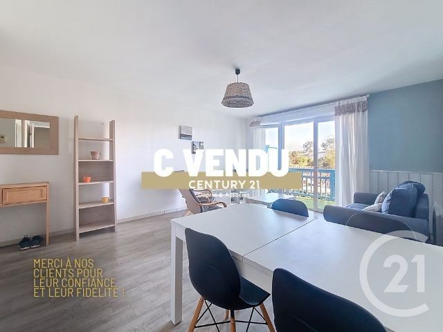  - LA TESTE DE BUCH - 