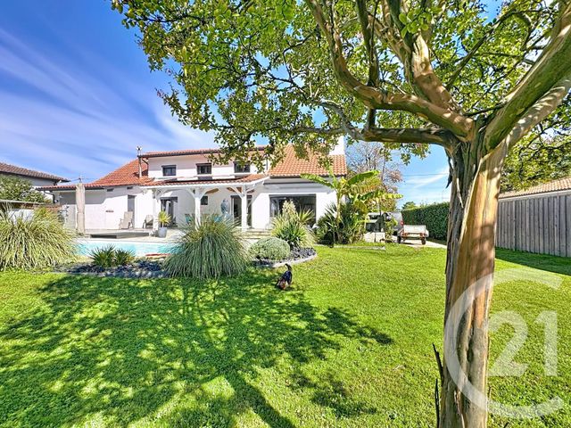 Afficher la photo en grand Maison à vendre - 9 pièces - 255 m2 - La Teste De Buch - 33 - AQUITAINE