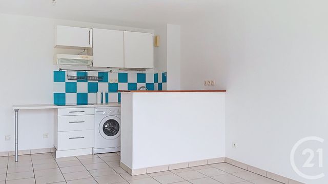 Afficher la photo en grand Appartement F2 à vendre - 2 pièces - 42 m2 - La Teste De Buch - 33 - AQUITAINE