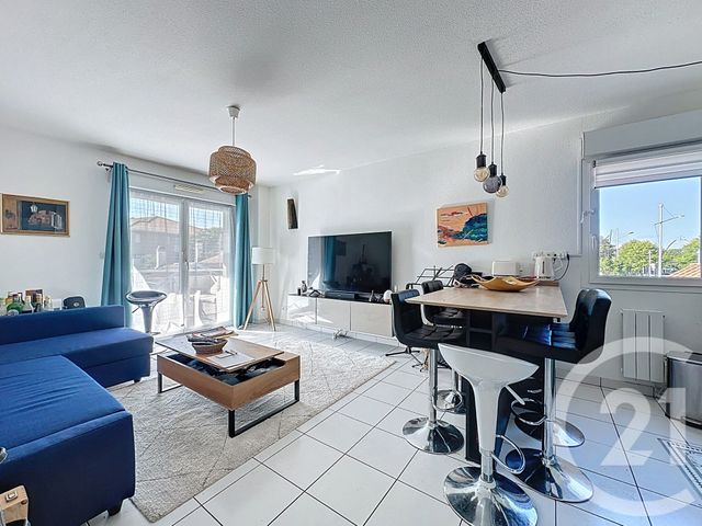 Appartement T3 à vendre - 3 pièces - 58,63 m2 - Gujan Mestras - 33 - AQUITAINE