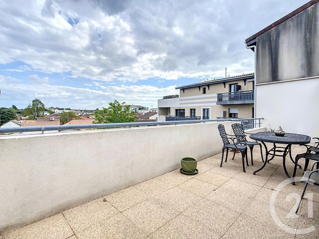 Appartement F3 à louer - 3 pièces - 65,80 m2 - La Teste De Buch - 33 - AQUITAINE