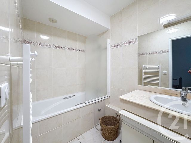 Appartement T2 à louer - 2 pièces - 44 m2 - Arcachon - 33 - AQUITAINE