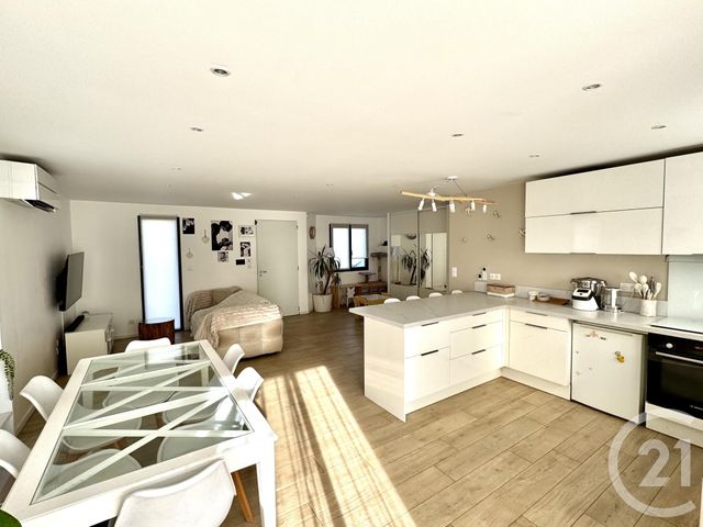 Maison à louer - 3 pièces - 76,39 m2 - Belin Beliet - 33 - AQUITAINE